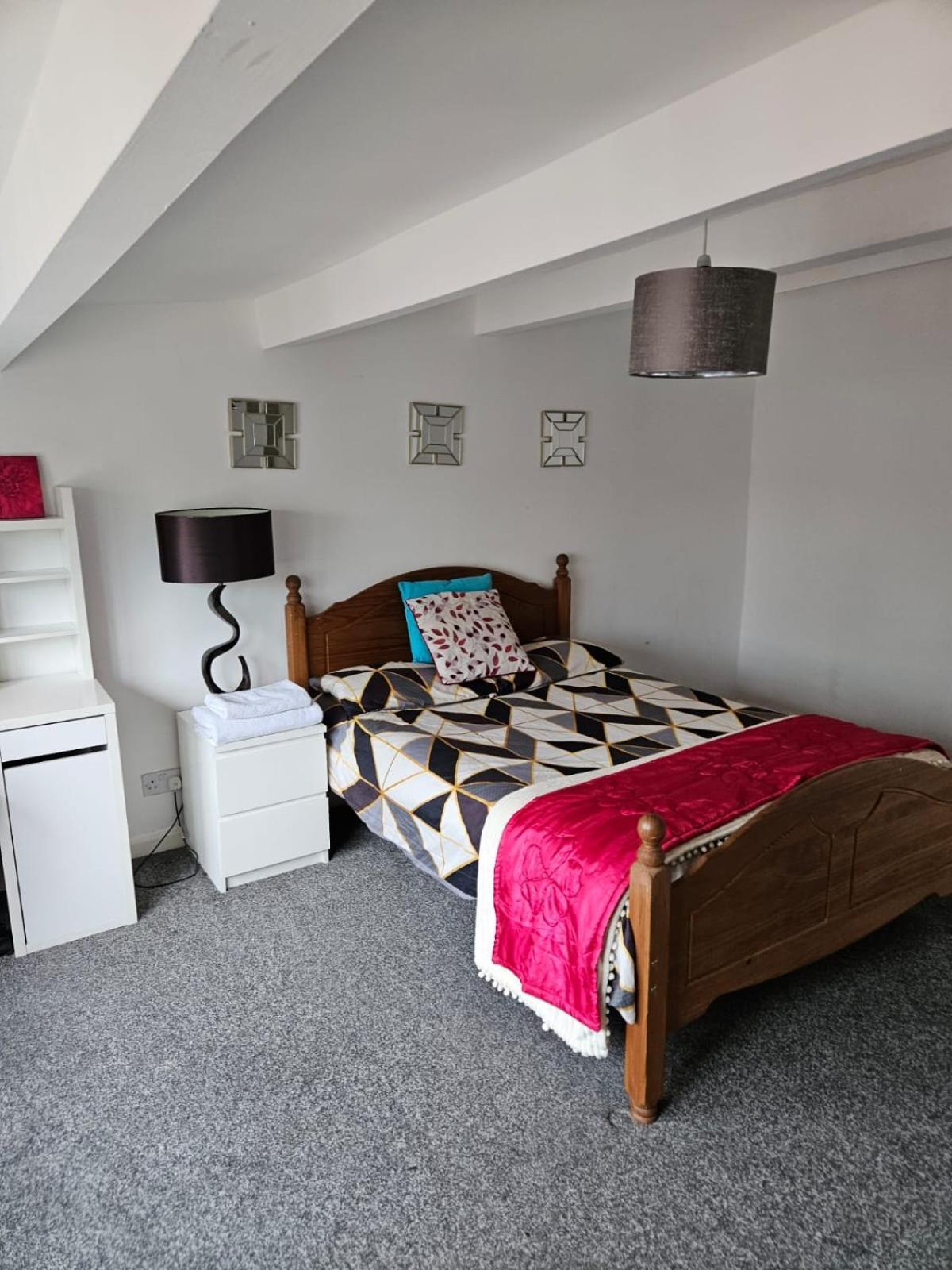 Double Room Close To Headingley Stadium 利兹 外观 照片
